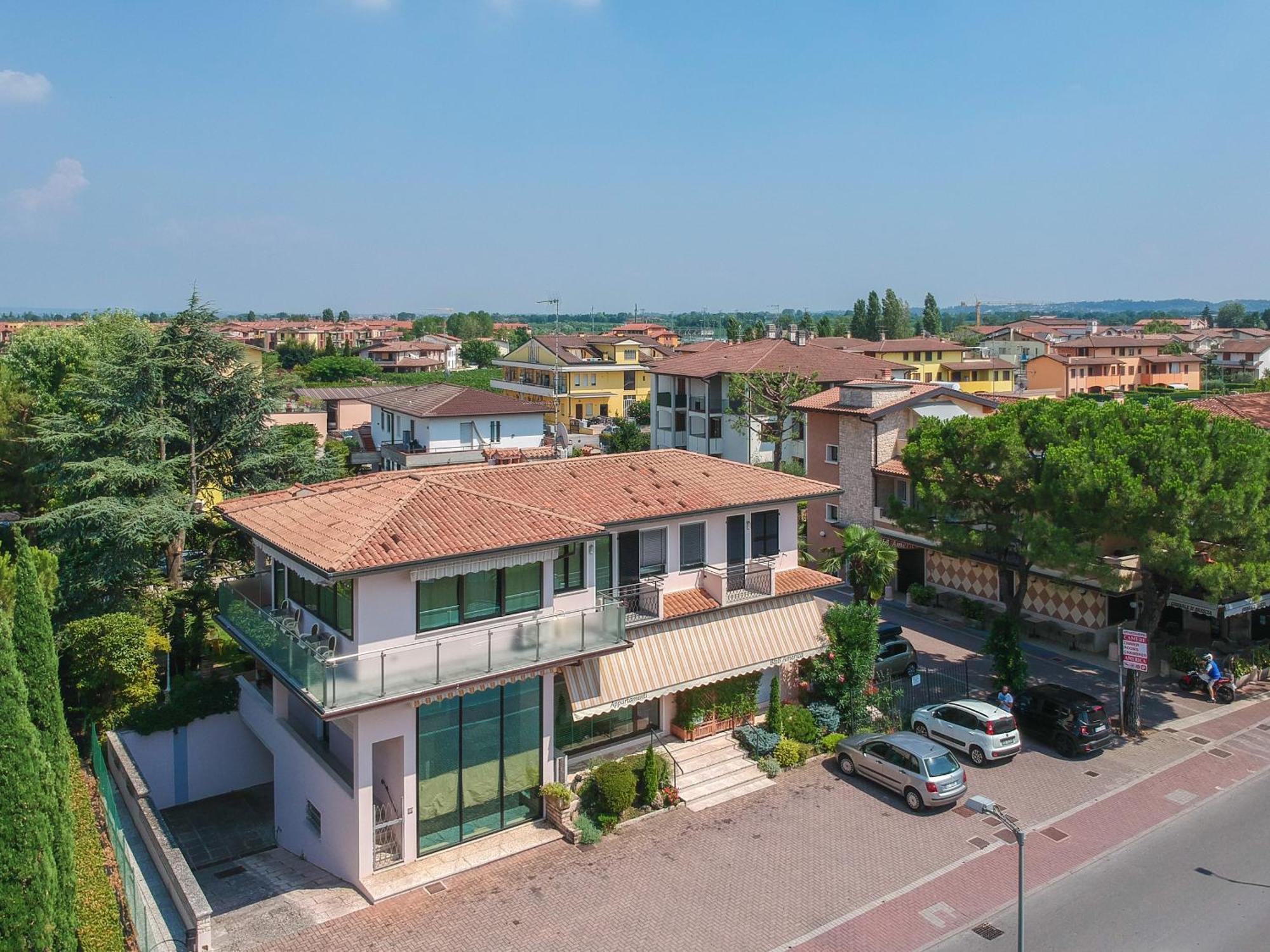 Appartamenti America Sirmione Eksteriør bilde